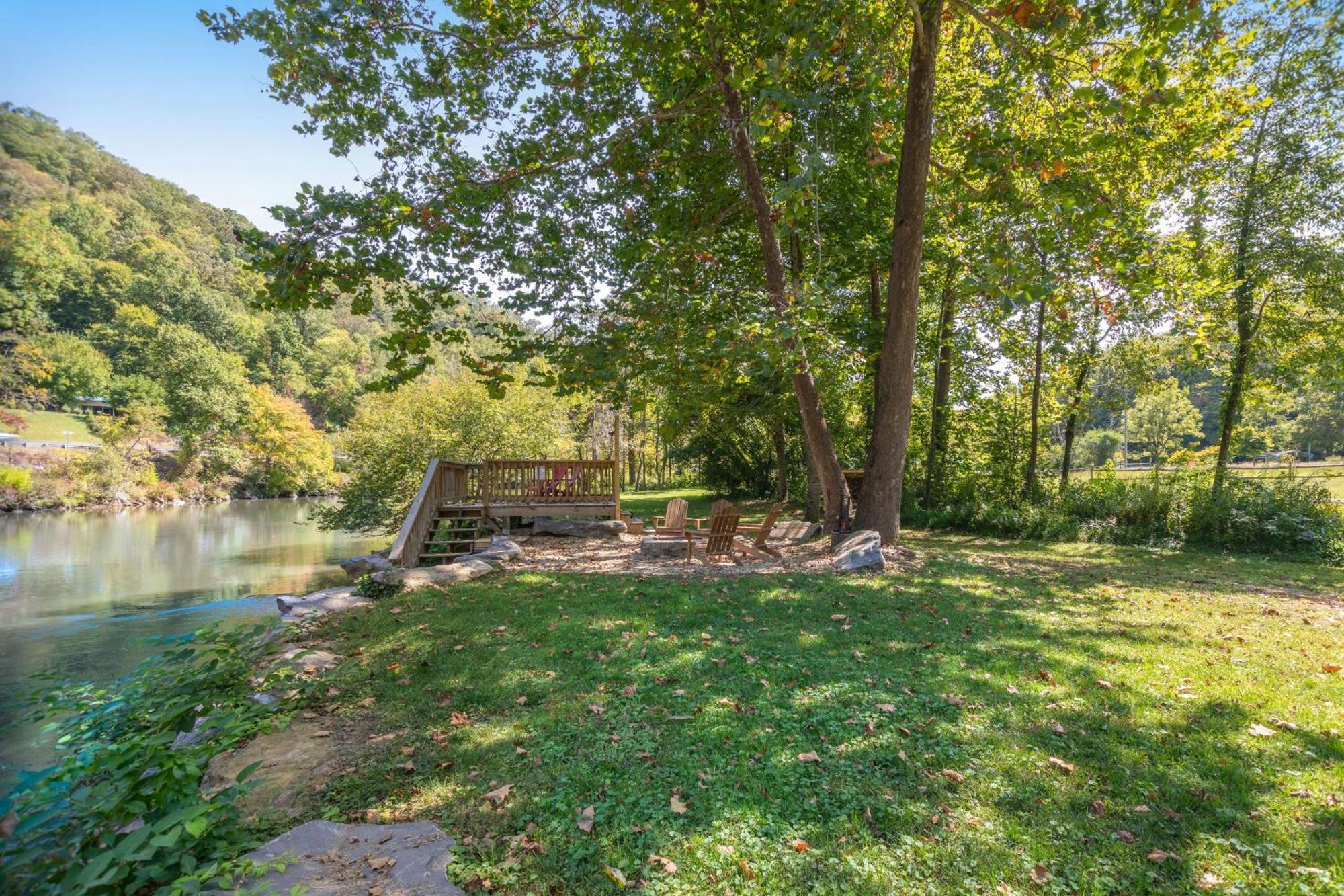 Villa Full Stream Ahead Whittier Exterior foto