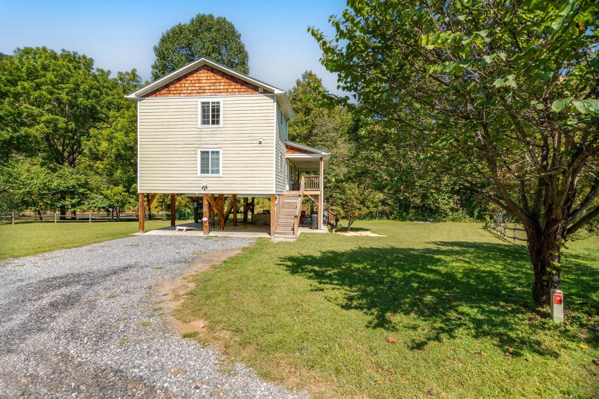 Villa Full Stream Ahead Whittier Exterior foto